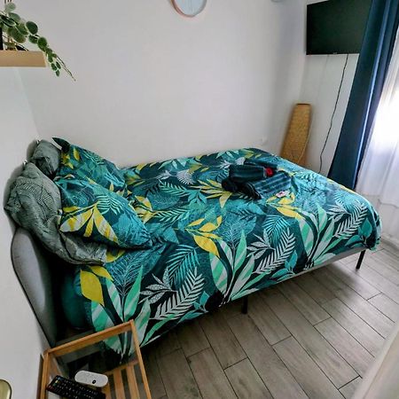 Charmant 2P, Piscine, Clim, A 5 Min De La Plage Vallauris Eksteriør bilde